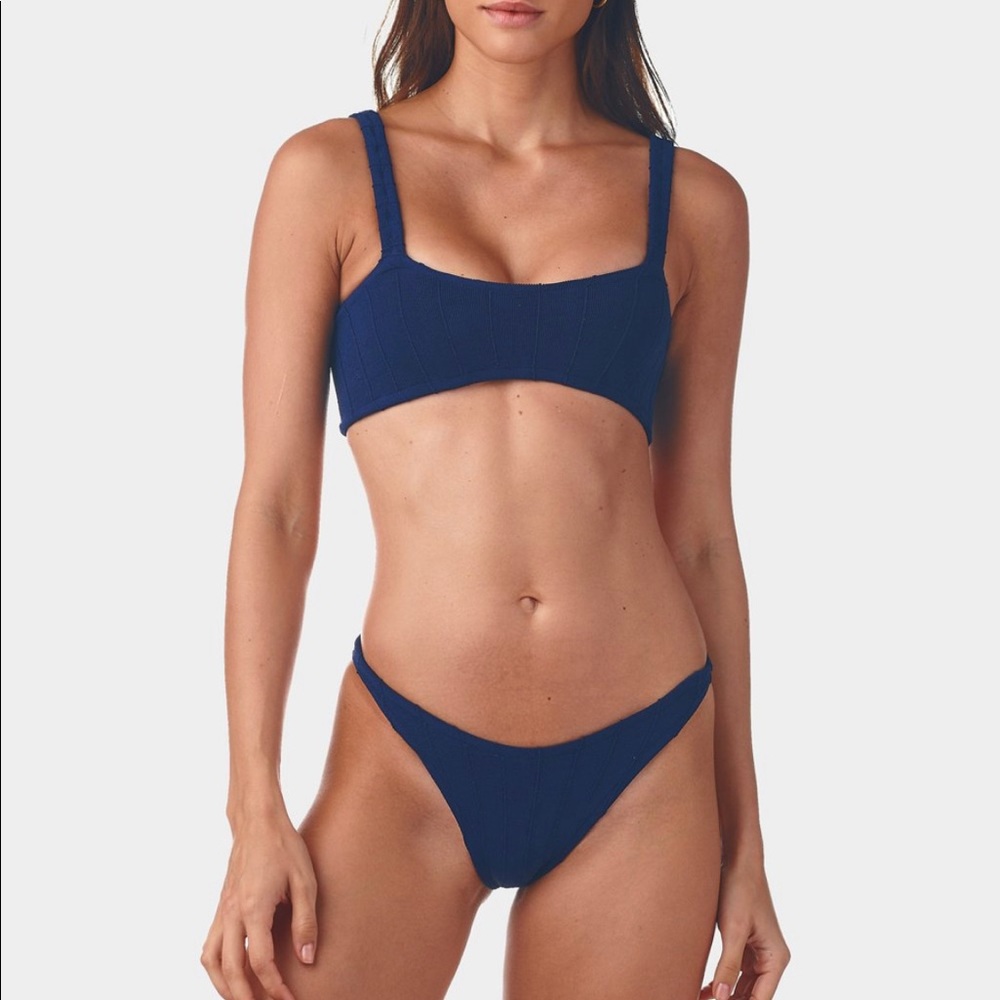 Hunza G Aneski Navy Nile bikini